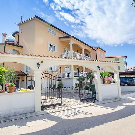Apartments Villa Amfora Rovinj Exterior foto